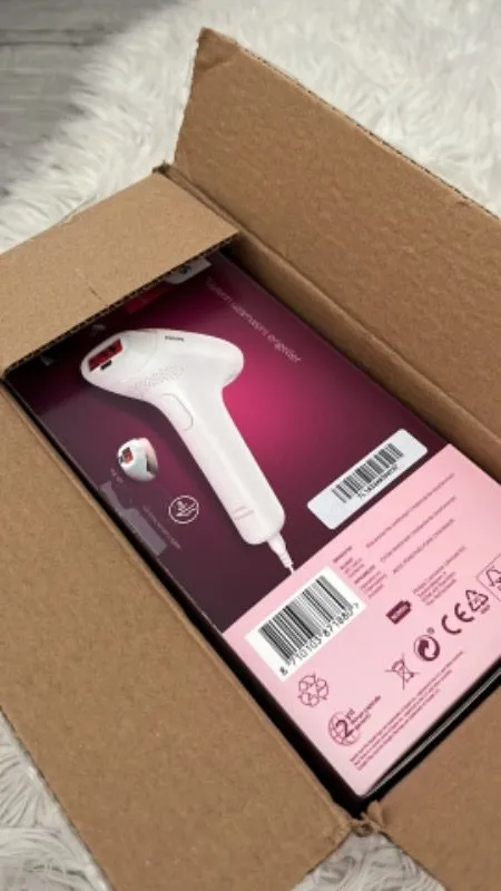 Philips Lumea 7000 Serisi BRI921/00 IPL Tüy Alma, Tüy Kısaltıcı,Vücut ve Yüz için 2 Başlık, Çanta