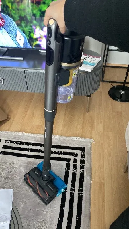 Philips XC7057/01 7000 Serisi 25.2 V Kablosuz Dikey Süpürge