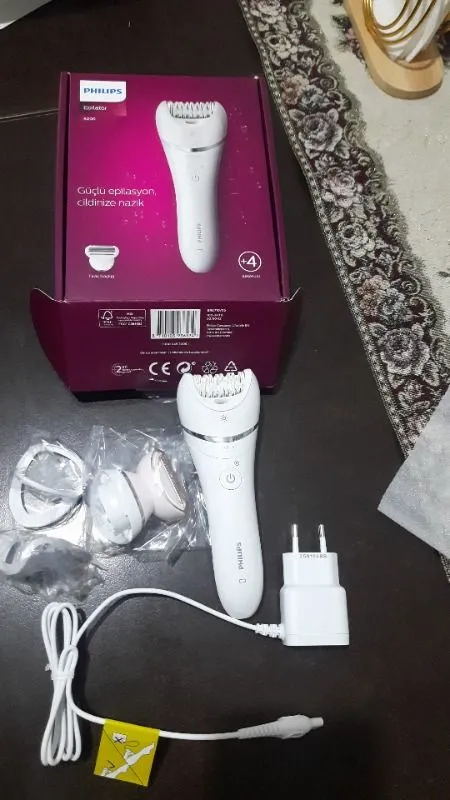 Philips BRE710/05 Epilatör (Yüz+Koltuk alti+Bikini Bölgesi+Bacak)Islak-Kuru,Işıklı,Kablosuz