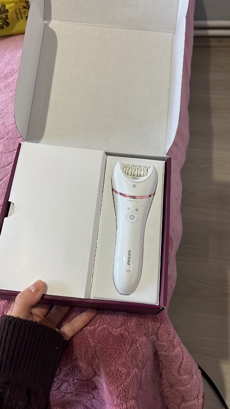 Philips BRE720/05 Epilatör (Yüz+Koltuk alti+Bikini Bölgesi+Bacak)Islak-Kuru,Işıklı,Kablosuz