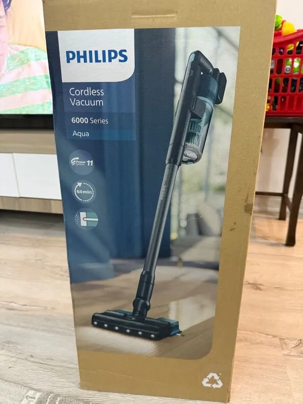 Philips 6000 Serisi Kablosuz Dikey Süpürge, PowerCyclone 11, Aqua Modül ile Kolay Mop, TriActive LED Başlık, 64 Dakika Kullanım, XC6553/01