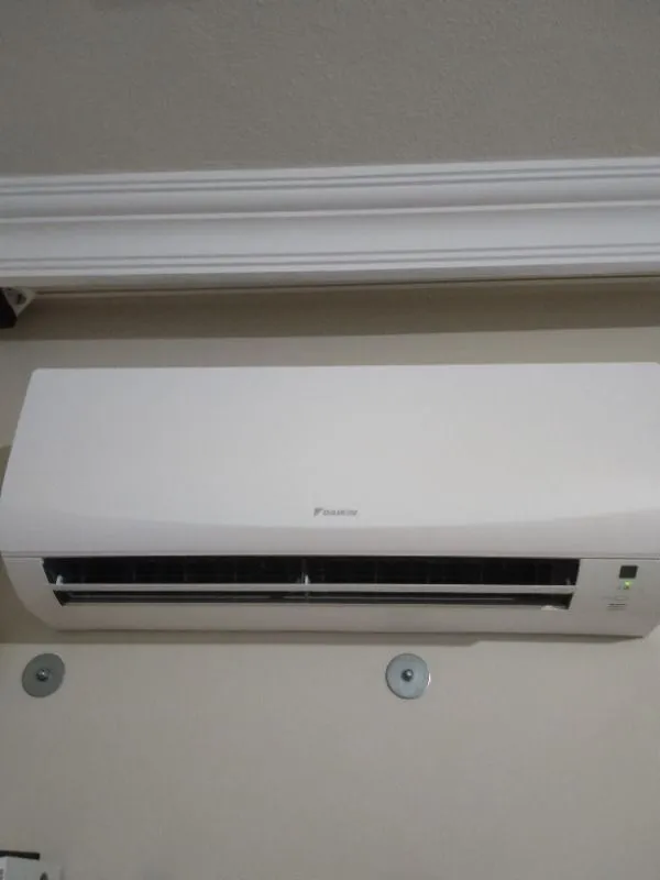 Daikin Sensira FTXF35E A++ 12000 BTU Inverter Duvar Tipi Klima