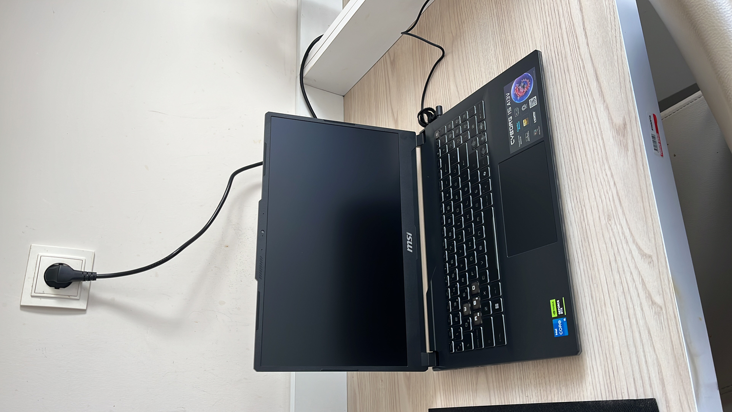MSI CYBORG 15 A13VE-2268XTRNN Intel Core i5 13420H 16GB 512GB SSD RTX4050 Freedos 15.6″ FHD Taşınabilir Bilgisayar