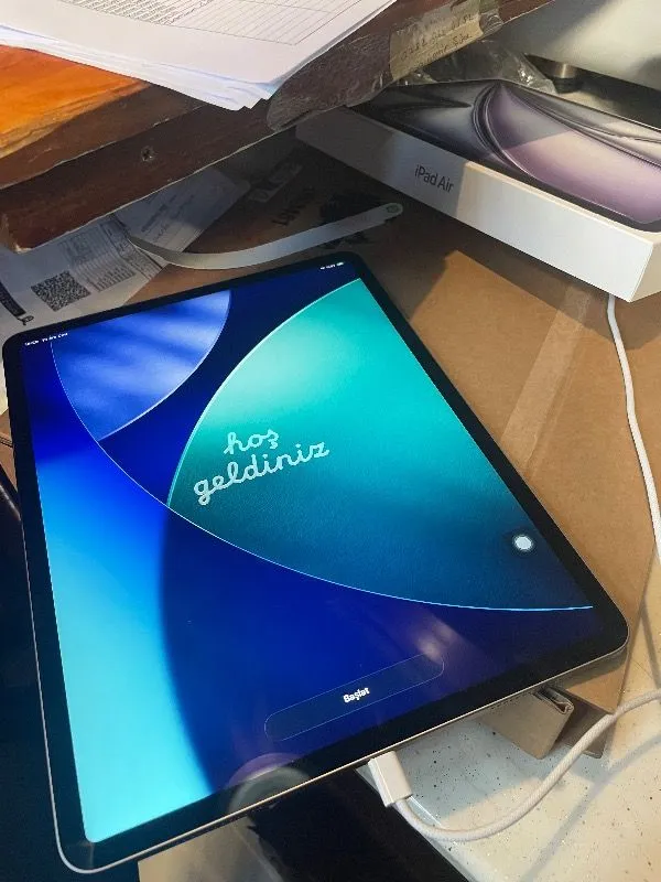 Apple iPad Air M3 13″ 512GB Wi-Fi MCNY4TU/A