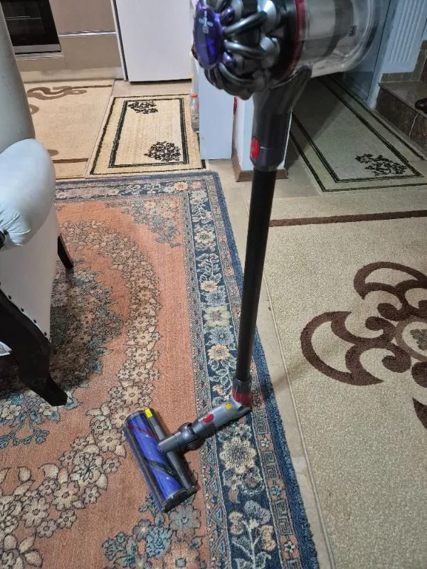Dyson V8™ Total Clean kablosuz süpürge
