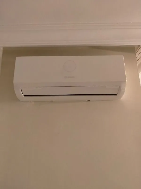 Bosch Climate 3000i A++ 12000 Btu Duvar Tipi Inverter Split Klima Sessiz Çalışma Özelliği ile
