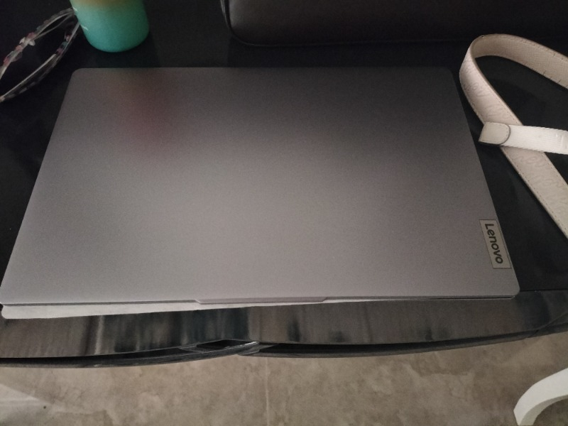 Lenovo Ideapad Slim 3 82X700G1TX Intel Core i3 1315U 8GB 512GB SSD 15.6inç Windows 11 Home
