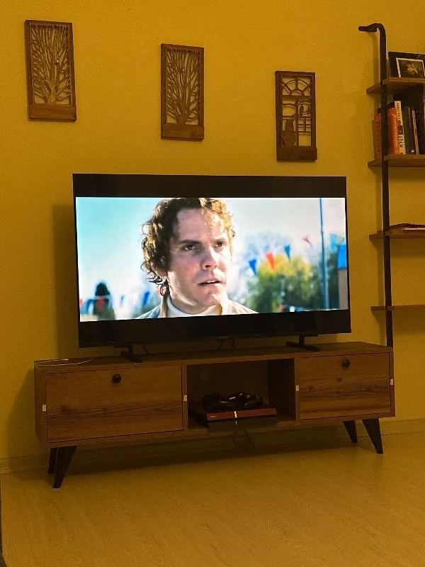 Grundig 55 GQ 700A 55″ 139 Ekran 4K Ultra HD Google Smart QLED TV