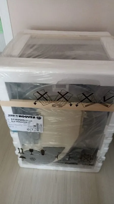 Hoover HLE H9A2DCER-17 9 kg Wi-Fi Bağlantılı Isı Pompalı Kurutma Makinesi