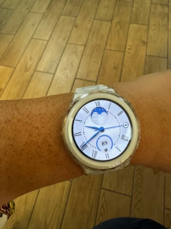 Huawei Watch GT3 Pro 43MM Seramik Kasa Akıllı Saat Modeli ile Spor ve Günlük Kullanım Uyumlu