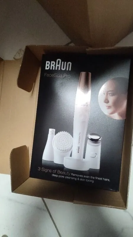 Braun Facespa Pro Yüz Epilatörü, + 3 Ekstra, 911