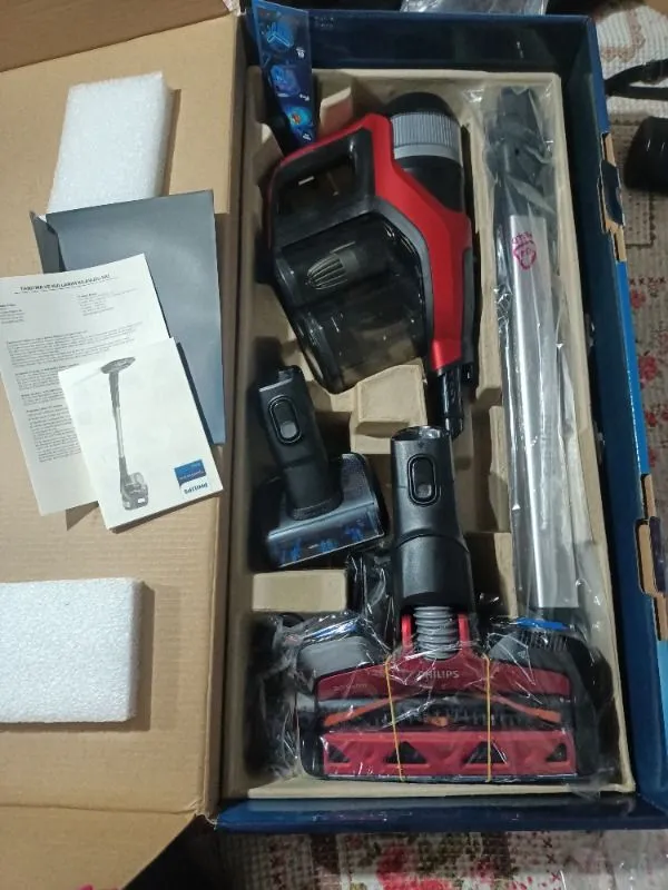 Philips XC7043/01 SpeedPro Max Şarjlı Dikey Süpürge – 25.2V, 65 dk Çalışma Süresi, 360° Emiş Başlığı ve TurboPet Başlığı ile