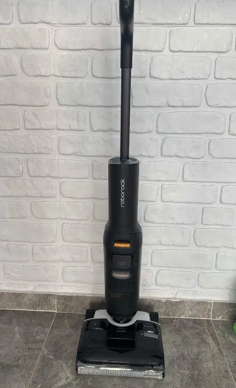 Roborock F25 Ace Islak Kuru Akıllı Dikey Süpürge – Siyah