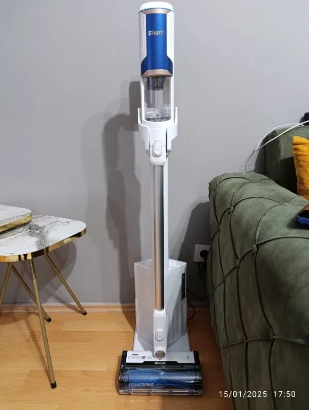 Shark Clean & Empty Auto-Empty Sistemli Şarjlı Dikey Süpürge 1,3 L