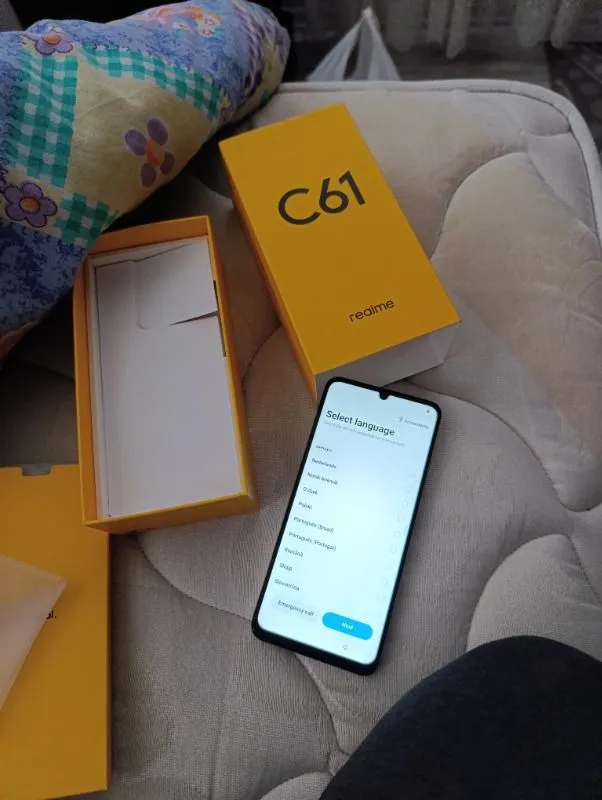 Realme C61