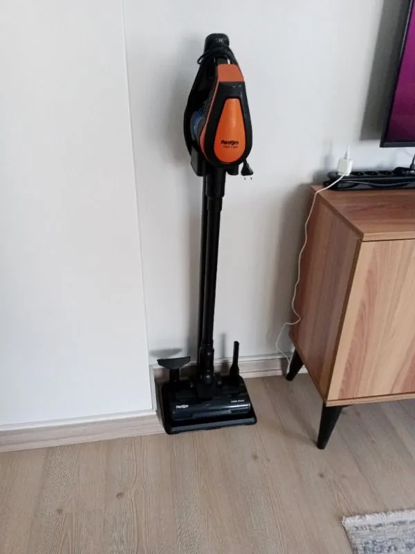 Fantom Pluto P 6000 Cyclone Dikey Elektrikli Süpürge