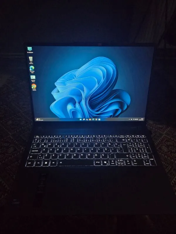 Lenovo Ideapad Slim 3 16IRH10 Intel Core I5 13420H 16GB 1TB SSD Freedos 16” Wuxga 83K20077TR