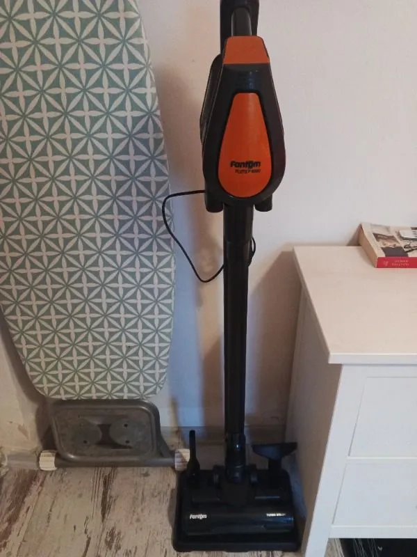 Fantom Pluto P 6000 Cyclone Dikey Elektrikli Süpürge