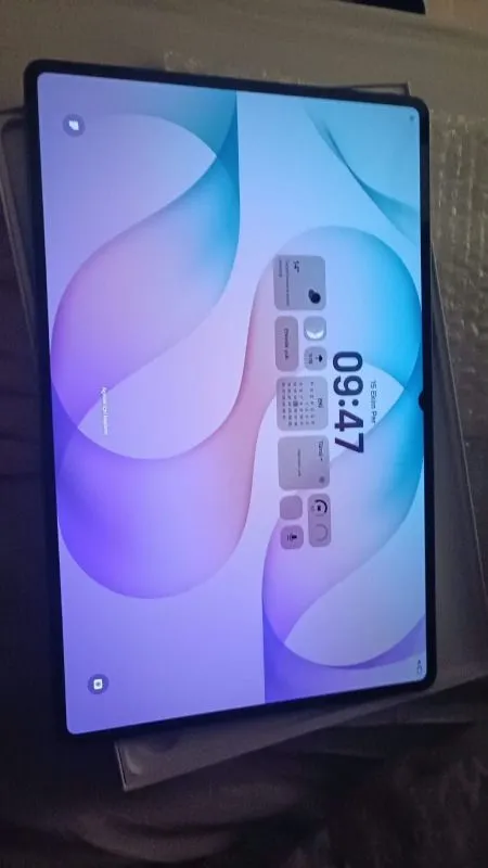 Samsung Galaxy Tab S12 Ultra, 12GB RAM, 256GB Depolama Alanı, 14.6 İnç, 120Hz Ekran, WiFi7, S Pen Dahil