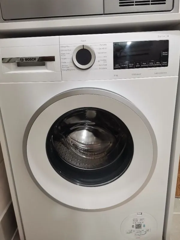 Bosch WGA242X3TR Serie 4 Çamaşır Makinesi 9 kg maks. 1200 dev./dak.