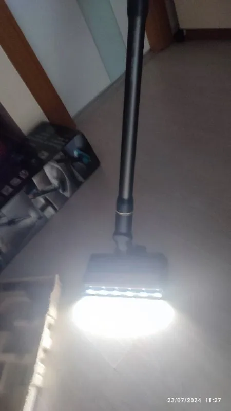 Philips XC7057/01 7000 Serisi 25.2 V Kablosuz Dikey Süpürge