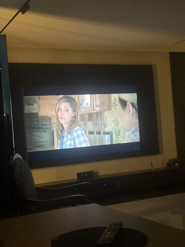 Samsung 98DU9000 98″ 248 Ekran Uydu Alıcılı 4K Ultra HD Smart LED TV