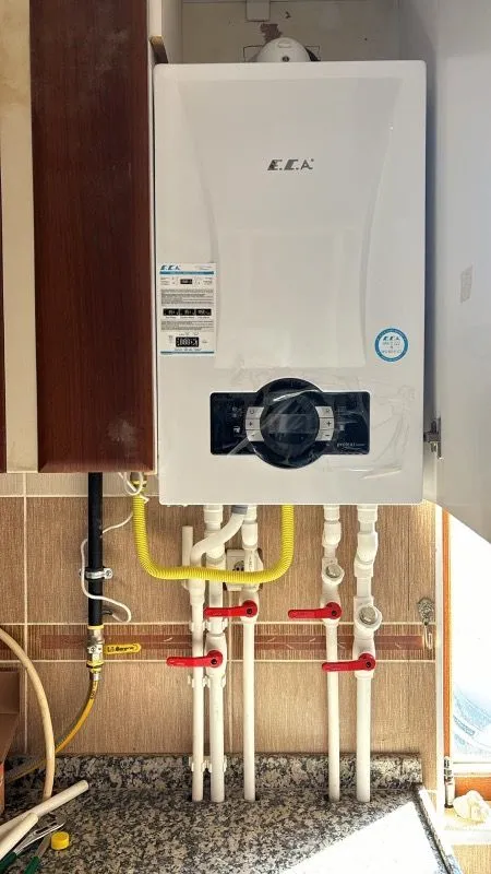 E.C.A. Proteus Premix 35 kW Yoğuşmalı Kombi Hermetik Baca ile Yüksek Verimlilik Sağlar
