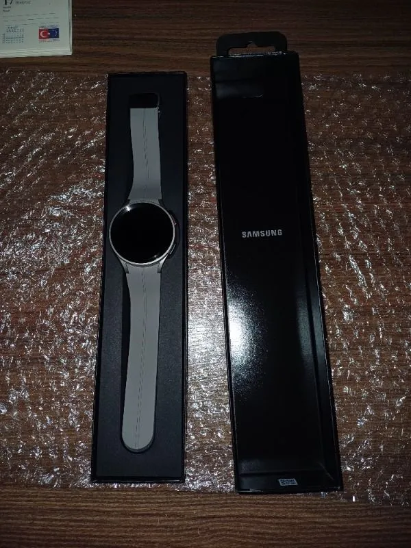 Samsung Galaxy Watch 5 Pro Akıllı Saat Gri 45mm SM-R920NZTATUR