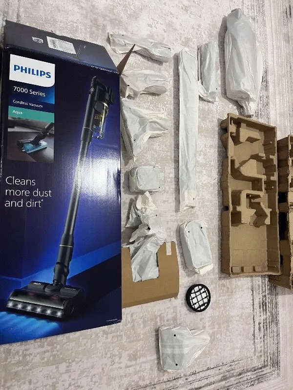 Philips XC7057/01 7000 Serisi 25.2 V Kablosuz Dikey Süpürge
