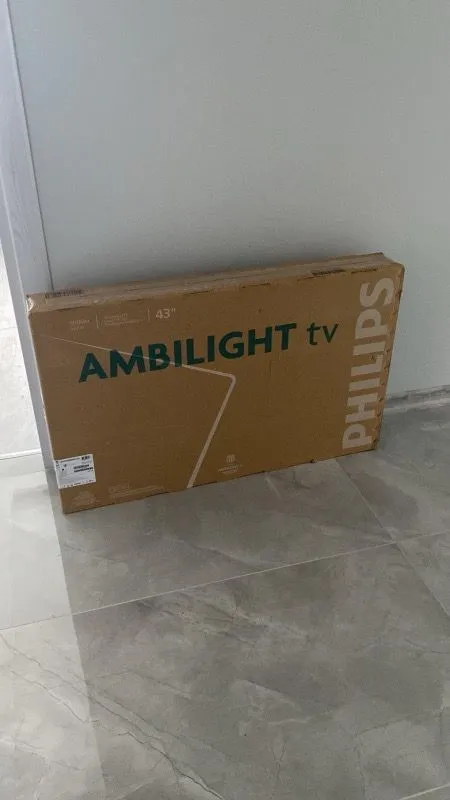 Philips 55PUS8050/62 55” 139 Ekran Uydu Alıcılı 4K Ultra HD Smart Titan Ambilight TV