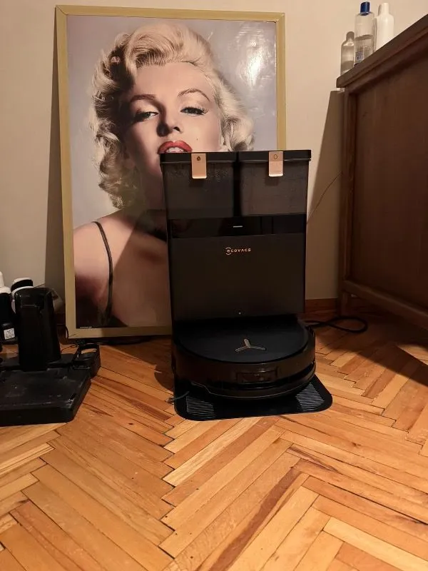 Ecovacs Deebot X8 Pro Omni Siyah Robot Süpürge ve Paspas 18000 Pa Emiş Gücü