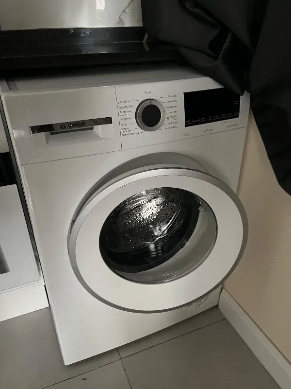 Bosch WGA242X3TR Serie 4 Çamaşır Makinesi 9 kg maks. 1200 dev./dak.