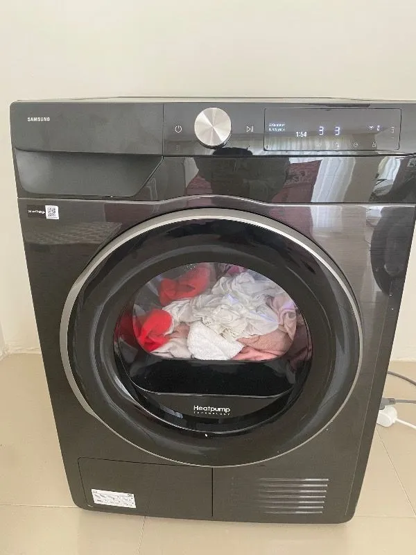 Samsung 9 kg A+++ Isı Pompalı Siyah Çamaşır Kurutma Makinesi Çocuk Kilidi Özelliğiyle