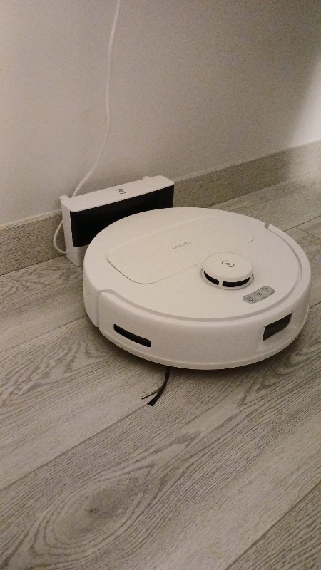 ECOVACS Akıllı Robot Süpürge, 8000Pa Emiş Gücü, 2’si 1 Arada Süpürme ve Paspaslama, TrueMapping Lazer Navigasyon, 300 Dakika Çalışma Süresi