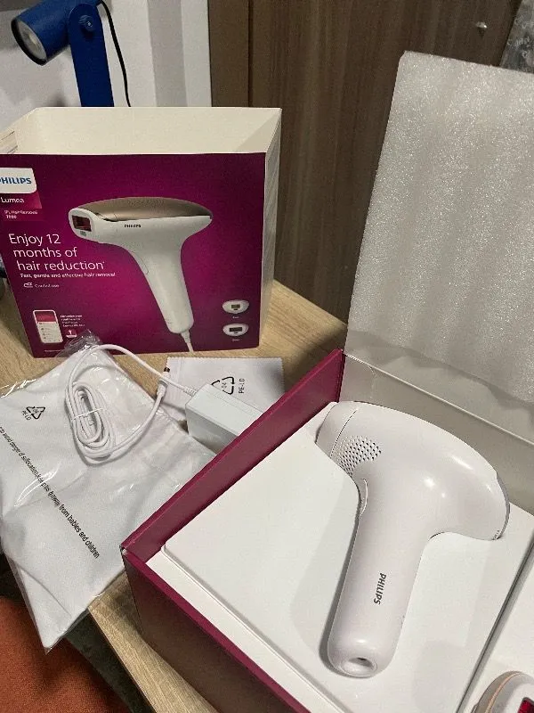 Philips Lumea 7000 Serisi SC1997/00 IPL Tüy Alma Gülkurusu Renkli 2 Başlık ve Çanta ile