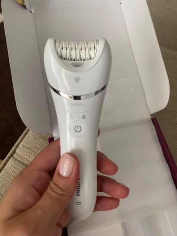 Philips BRE710/05 Epilatör (Yüz+Koltuk alti+Bikini Bölgesi+Bacak)Islak-Kuru,Işıklı,Kablosuz