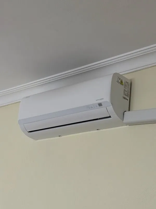 Samsung AR40F12C0BM/SK AR40 12000 Btu A++ Inverter Duvar Tipi Klima