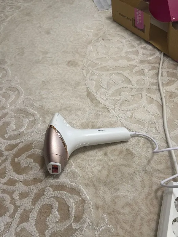 Philips Lumea 9900 Serisi BRI953/01 IPL Tüy Alma, SkinAI Uygulama,Vücut,Yüz ve Bikini,3 Başlık,Çanta
