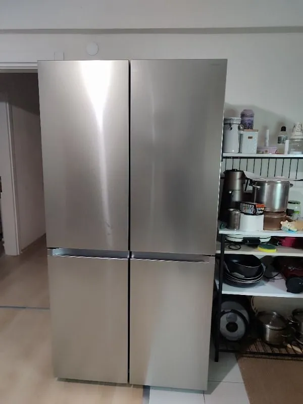 Samsung RF65DG90BESLTR 650 Lt Gardırop Tipi No-Frost Buzdolabı Sessiz Çalışma