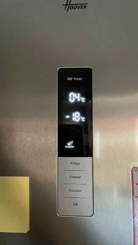 Hoover HOCG5T718EX1 E Enerji Sınıfı 442 Lt Wi-Fi Bağlantılı Kombi Tipi No Frost Buzdolabı