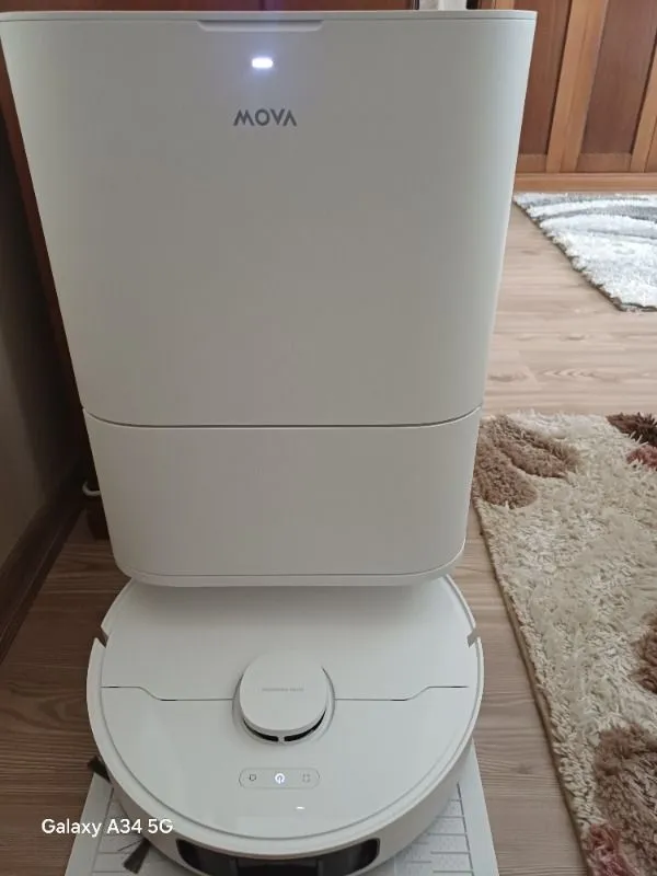 MOVA E40 Ultra Robot Süpürge 19.000 Pa Emiş Gücü, 3 Yıl Garanti