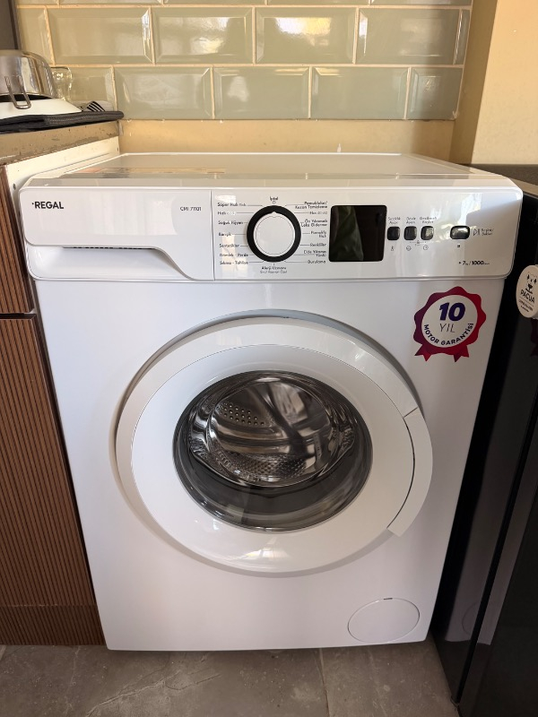 Regal CMI 71101 7 kg 1000 Devir A Enerji Sınıfı Beyaz Renk Çamaşır Makinesi