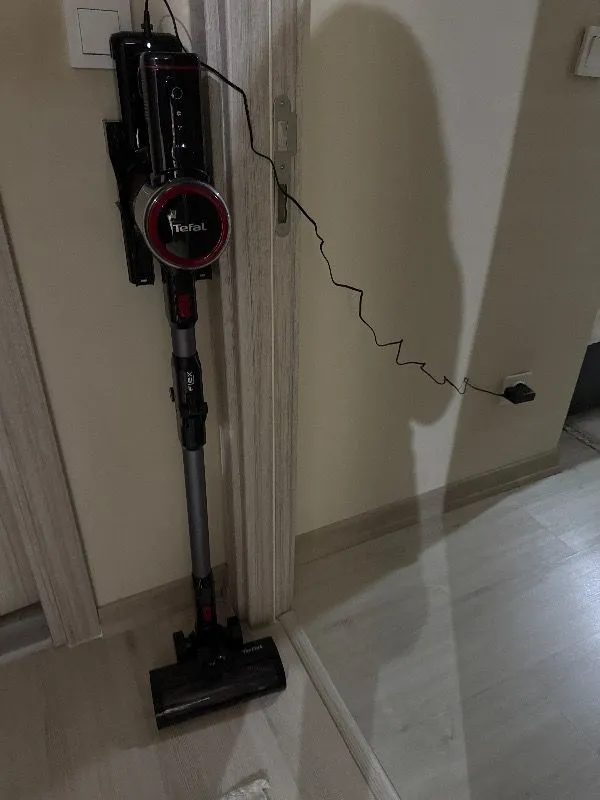 Tefal TY6T88TR X-Force Flex 8.60 Max Animal Care 45 Air Watt Kablosuz Dikey Süpürge