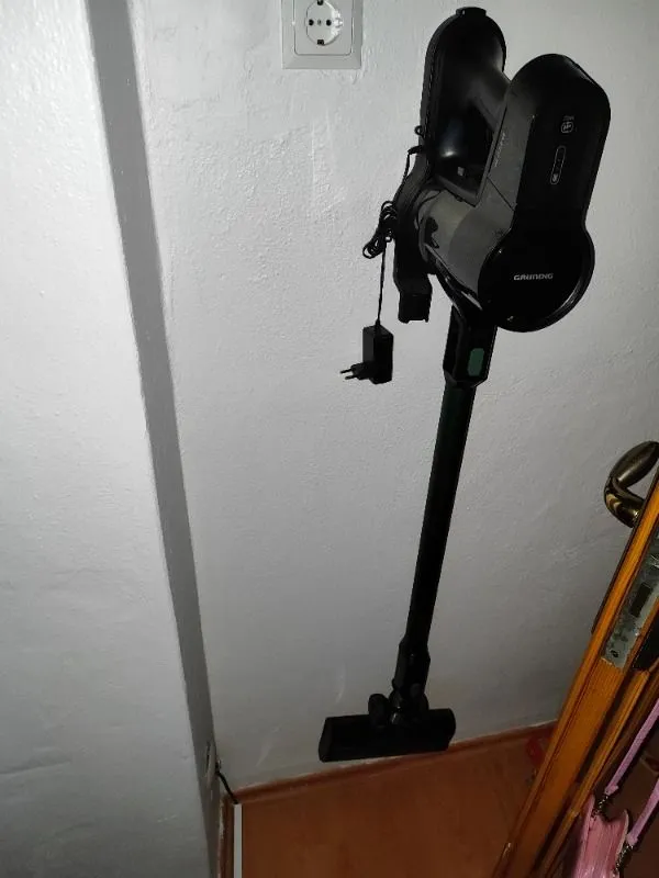 Grundig VCP 5131 Kablosuz Dikey Şarjlı Süpürge