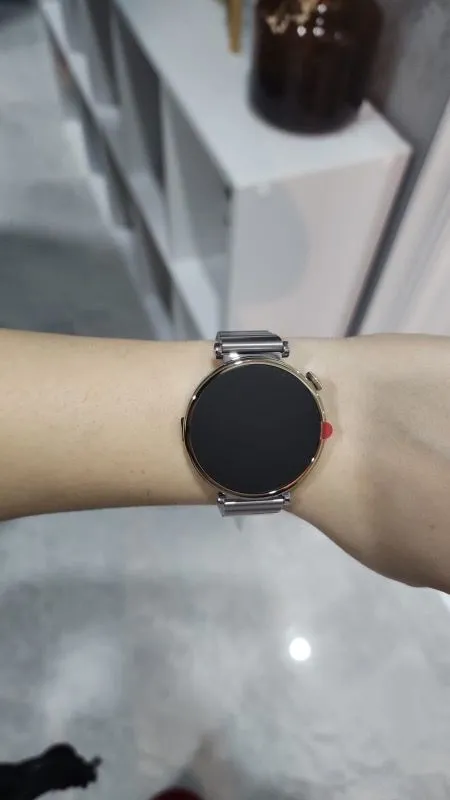 HUAWEI Watch GT4 41mm – Su Geçirmez Tasarım, Adımsayar ve Uyku Takibi ile Günlük Kullanıma Uygun