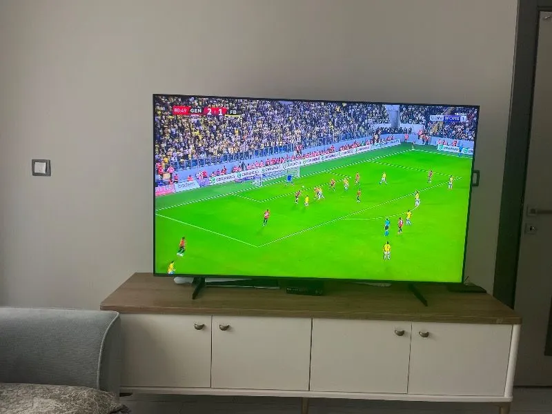 Samsung 75Q8F 75” 190 Ekran Uydu Alıcılı 4K Ultra HD Tizen Smart QLED TV