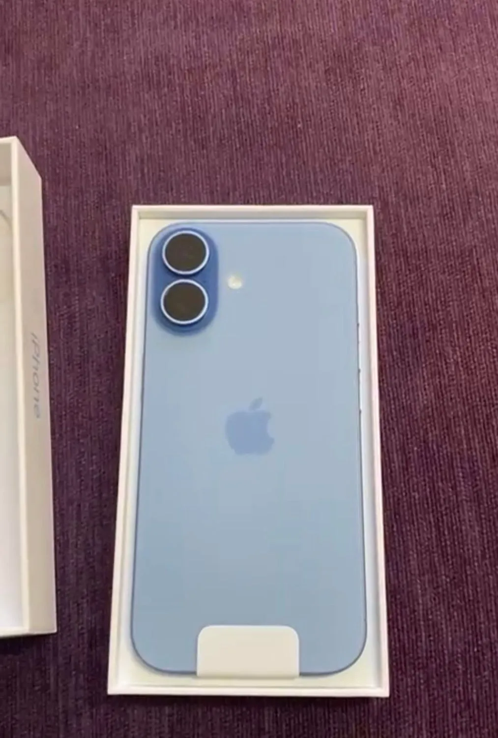 Apple iPhone 17