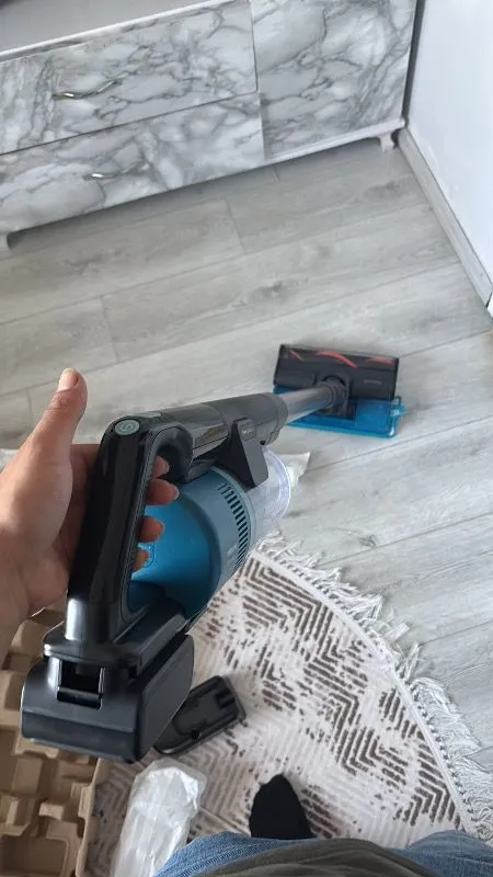Philips 6000 Serisi Kablosuz Dikey Süpürge, PowerCyclone 11, Aqua Modül ile Kolay Mop, TriActive LED Başlık, 64 Dakika Kullanım, XC6553/01