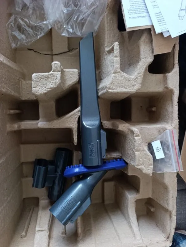 Black & Decker 18V Kablosuz Dikey Süpürge Mor Turbo Başlıklı Toz Haznesi Var Güçlü Emiş Teknolojisi