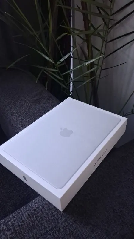Apple MacBook Neo A18 Pro 8GB 256GB SSD macOS 13″ Taşınabilir Bilgisayar Gümüş MHFA4TU/A